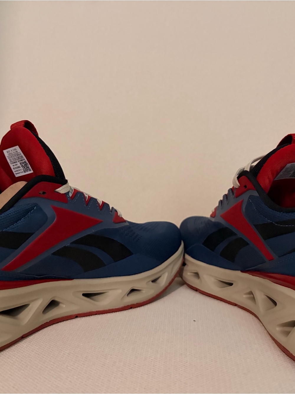 New Reebok Men's Run - Picture 3 of 12